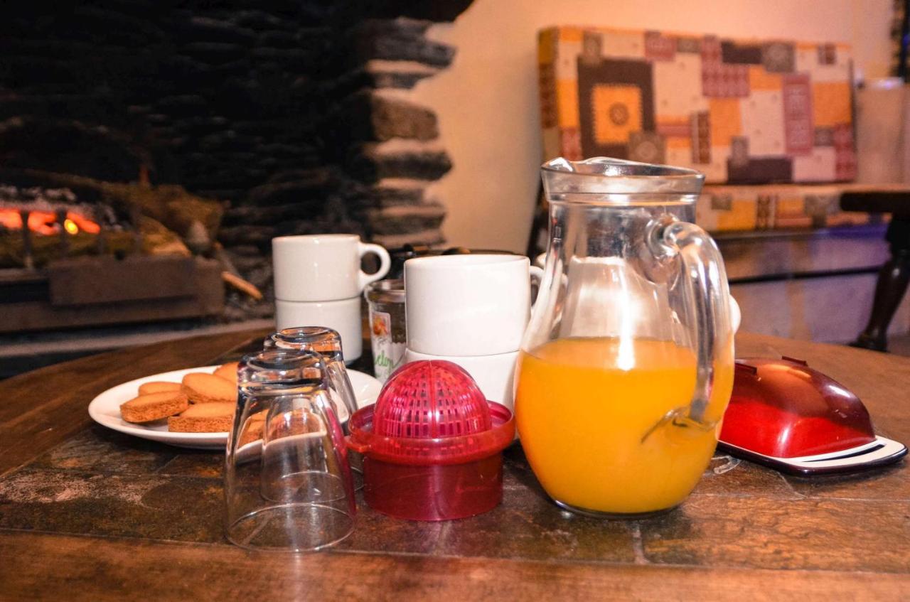 Brb Bed & Breakfast Laniscat Bagian luar foto